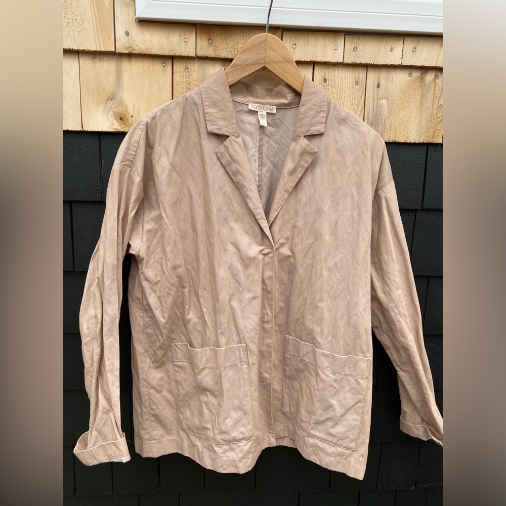 Eileen Fisher lightweight Blazer with pockets